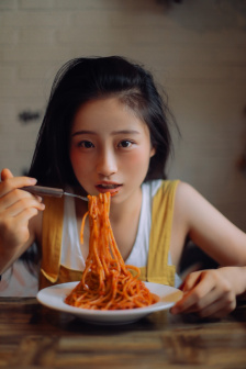 只要你过得比我好电视剧剧情介绍